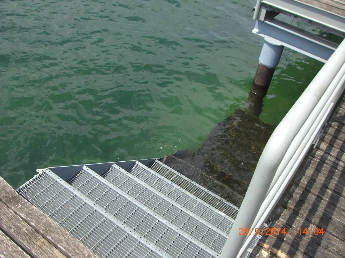 Direttamente Al Lago Apartments Marone