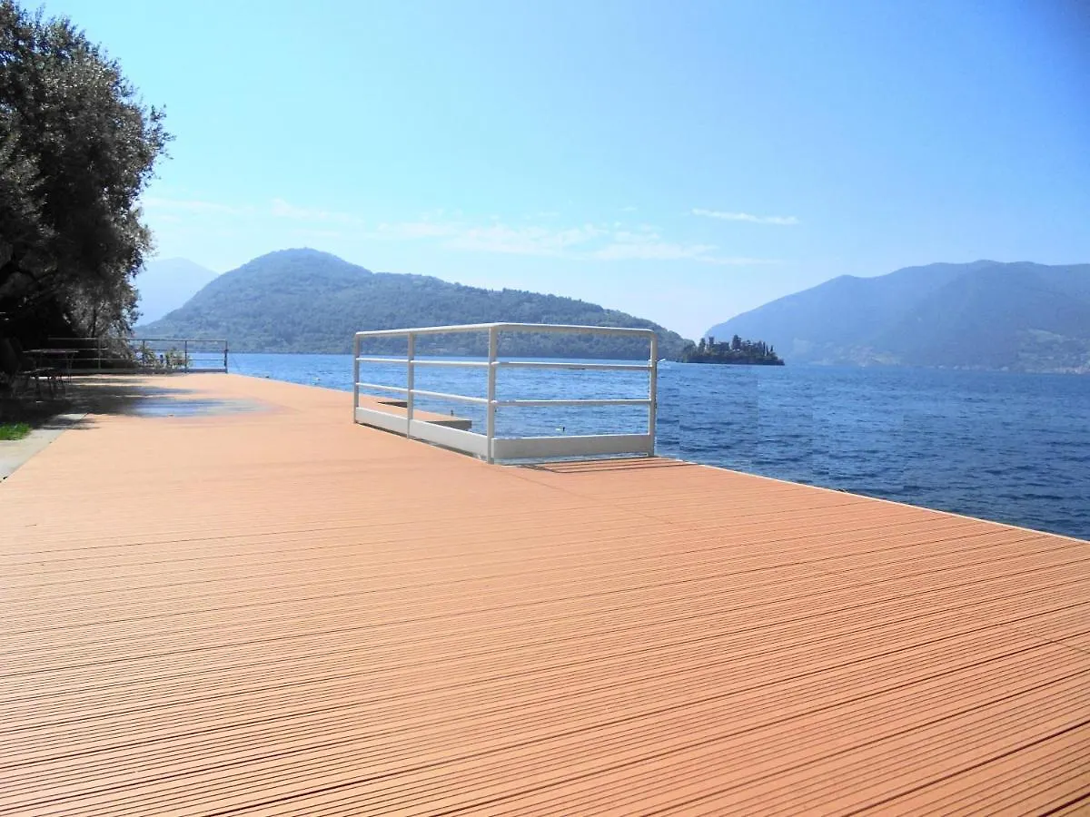 Direttamente Al Lago Apartments Marone