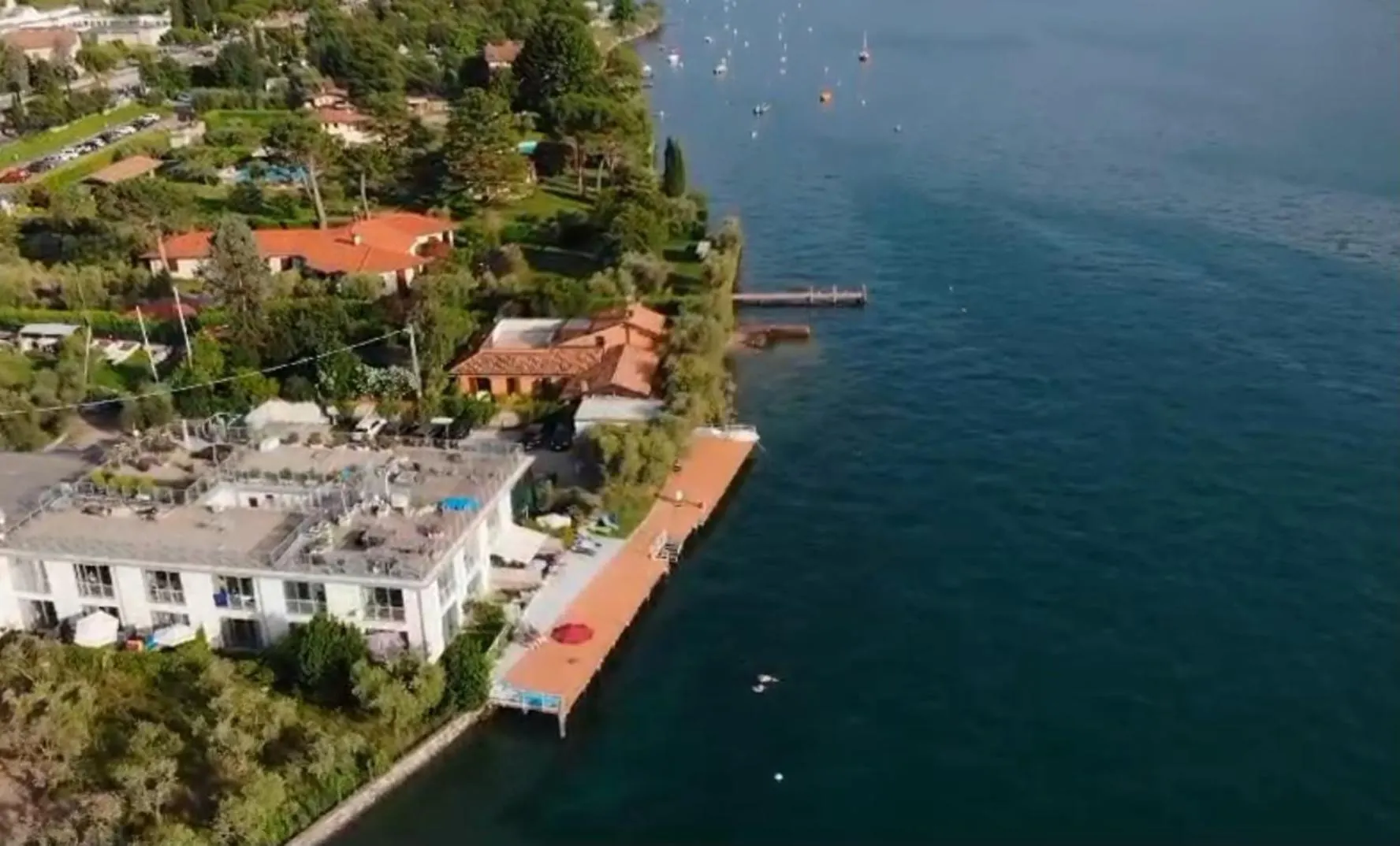 Direttamente Al Lago Apartments Marone Italy