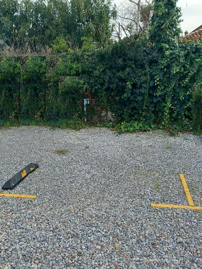 Direttamente Al Lago Apartments Marone