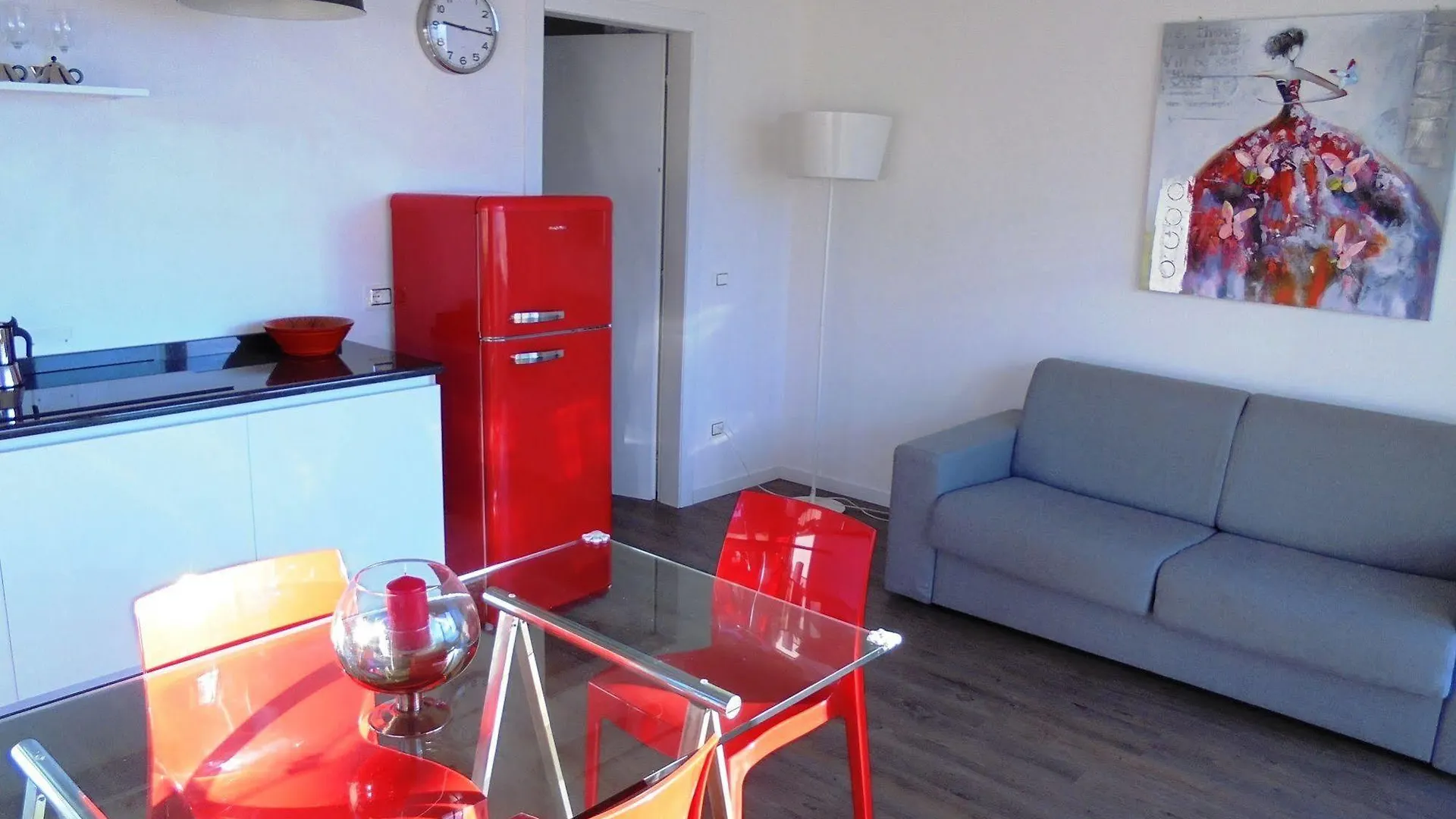 Direttamente Al Lago Apartments Marone